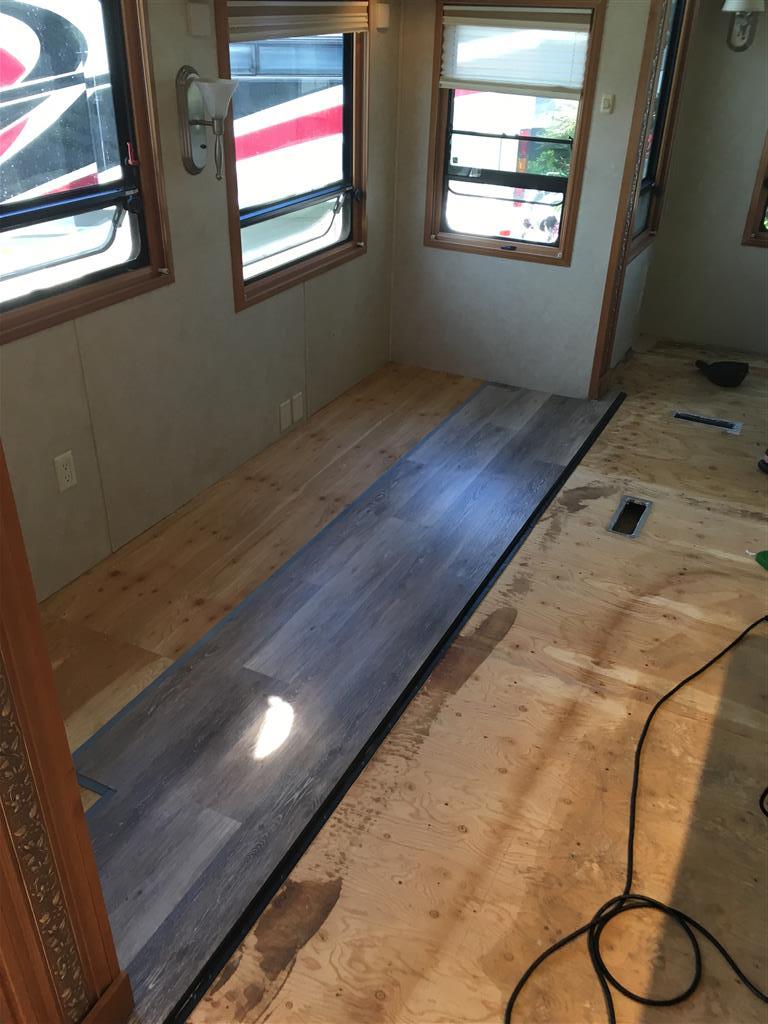 Diy Rv Flooring With A Flush Slideout, How To Install Laminate Flooring In A Rv With Slide Outs