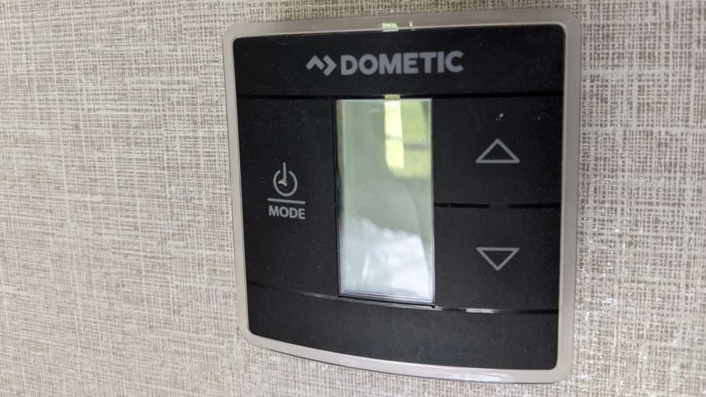 Dometic Thermostat